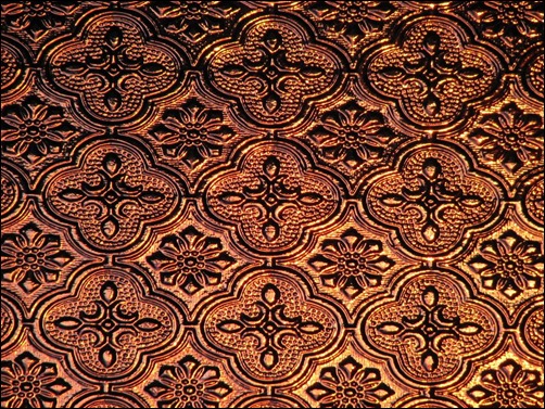glassy-gold